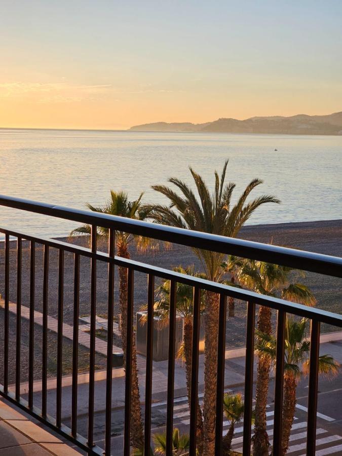 Apartamento En Primera Linea De Playa Салобренья Екстер'єр фото