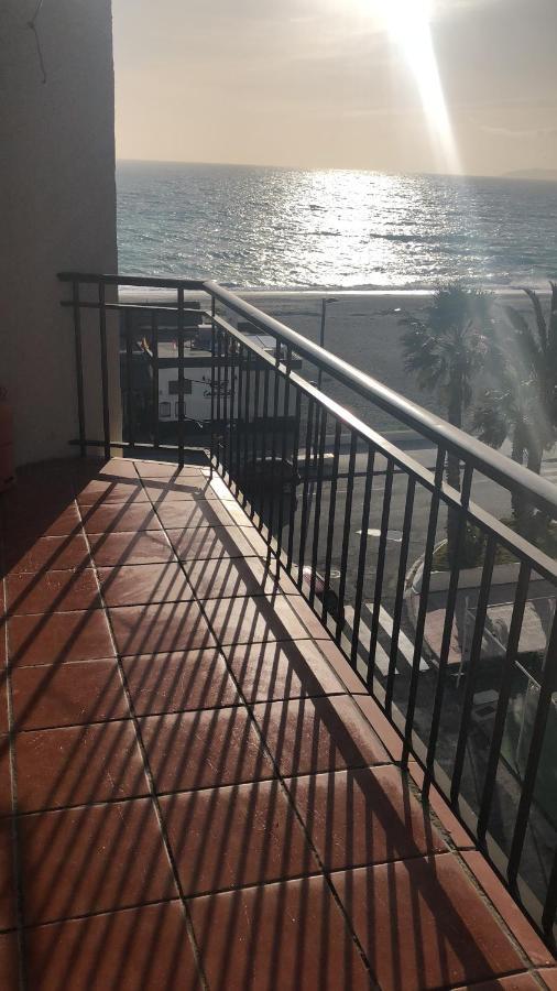 Apartamento En Primera Linea De Playa Салобренья Екстер'єр фото